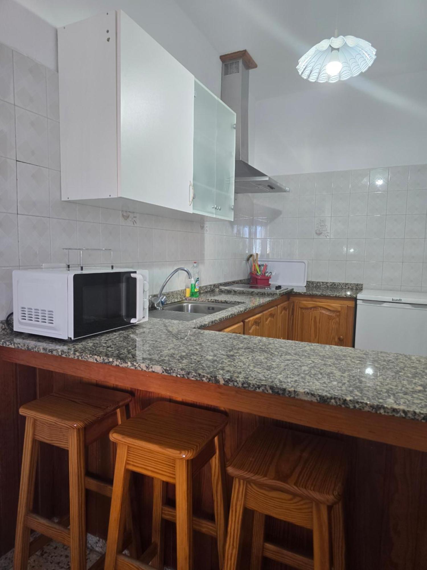 Apartamentos Los Volcanes Фуенкалиенте де ла Палма Екстериор снимка
